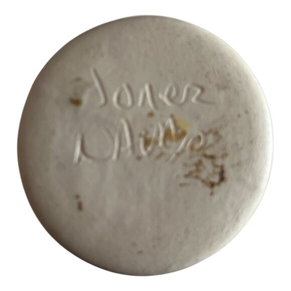 Handmade Navajo Pottery Vase – Signed – 6” Hand-Painted Desert Mountain - Picture 2 of 4